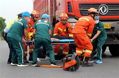 合作沛县道路救援